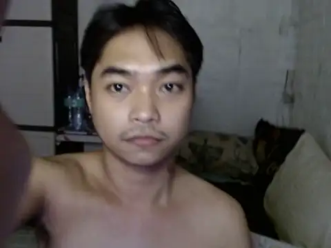 Snapshot of xAsianTwinkx chatting on 12-20-25, 01:29 xAsianTwinkx online show from 12-20-25, 01:29