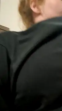 Snapshot of BossChick1625 chatting on 10-28-25, 10:01 BossChick1625 online show from 10-28-25, 10:01