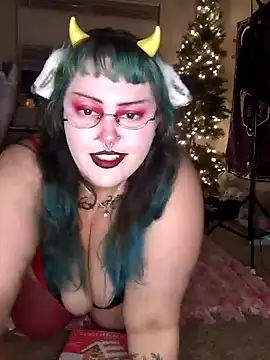 Snapshot of Cutegothcrybabyx chatting on 12-25-24, 04:54 Cutegothcrybabyx online show from 12-25-24, 04:54