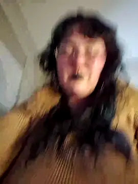 Snapshot of Cutegothcrybabyx chatting on 03-04-25, 03:55 Cutegothcrybabyx online show from 03-04-25, 03:55