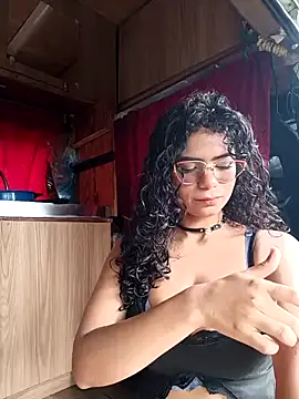 Snapshot of Simone_Miller chatting on 02-11-25, 02:57 Simone Miller online show from 02-11-25, 02:57
