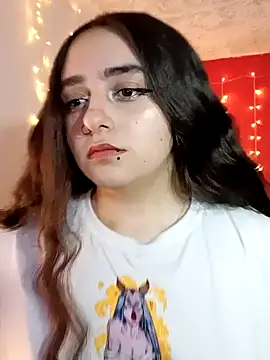 IvonneT online show from 12-05-24, 04:20