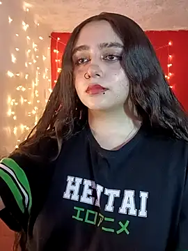 IvonneT online show from 02-12-25, 05:05