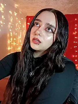 IvonneT online show from 02-20-25, 04:18