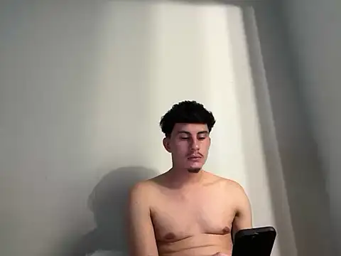 Snapshot of danerupachecopp chatting on 03-04-26, 03:40 danerupachecopp online show from 03-04-26, 03:40