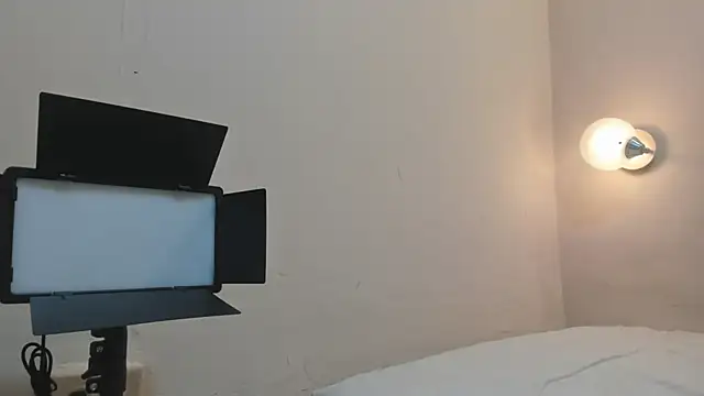 Snapshot of kathe_hot chatting on 07-04-26, 09:21 kathe hot online show from 07-04-26, 09:21