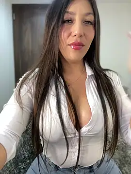 MiaJones21 online show from 05-05-26, 12:18