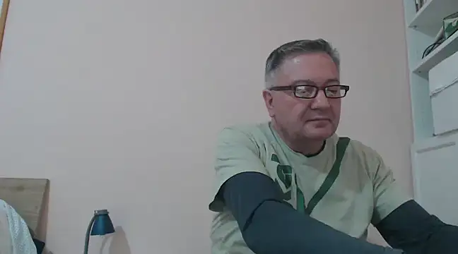 YOU6me online show from 01-22-25, 04:55