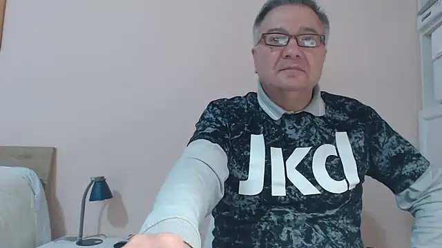 YOU6me online show from 02-08-25, 03:31