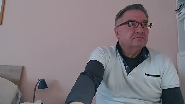 YOU6me online show from 02-16-25, 08:21