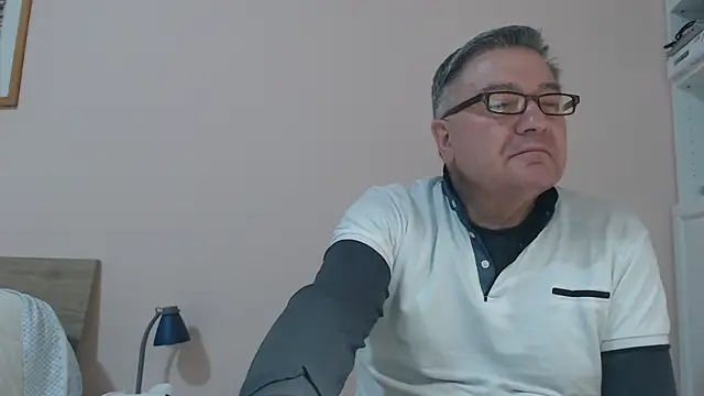 YOU6me online show from 02-17-25, 05:43