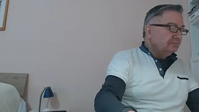 YOU6me online show from 02-18-25, 02:49