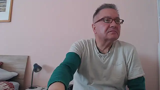 YOU6me online show from 10-26-25, 09:59