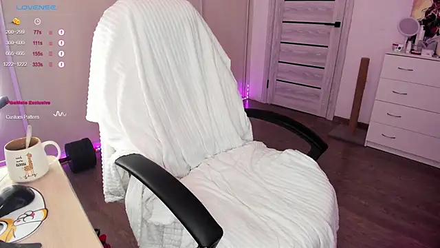 Ophelia mm online show from 03-23-25, 06:37