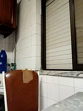 Snapshot of Monick17 chatting on 10-08-25, 11:02 Monick17 online show from 10-08-25, 11:02