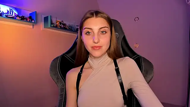 CassiaBlade1 online show from 01-12-25, 07:21