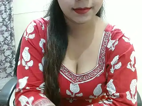 LovingPihu online show from 04-18-26, 05:00