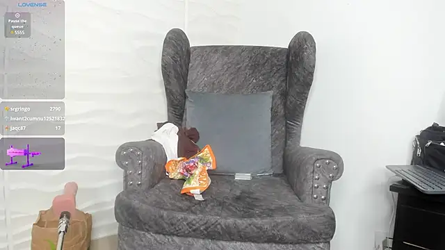 Keyla Milf online show from 02-05-25, 08:21