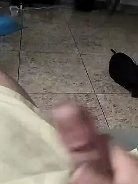 vini4016 online show from 12-17-24, 10:44