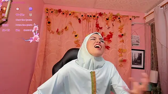 Snapshot of DarshaKhemu chatting on 11-20-25, 09:03 DarshaKhemu online show from 11-20-25, 09:03