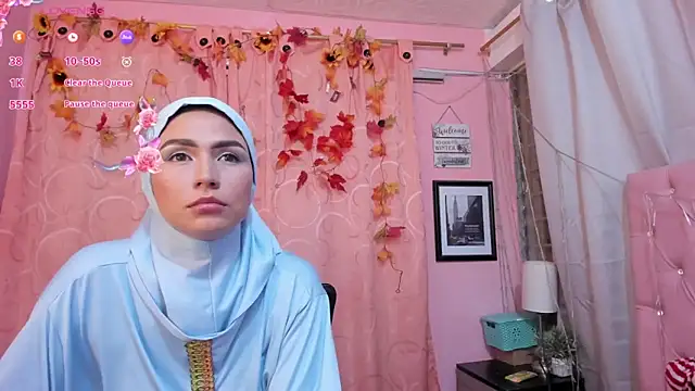 Snapshot of DarshaKhemu chatting on 11-25-25, 08:31 DarshaKhemu online show from 11-25-25, 08:31