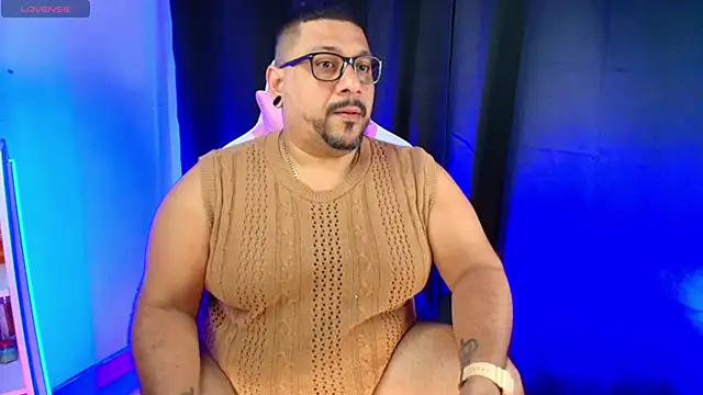 jacoob woods online show from 11-14-25, 04:11