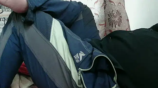 Snapshot of FUN4TIPS chatting on 01-29-25, 09:55 FUN4TIPS online show from 01-29-25, 09:55