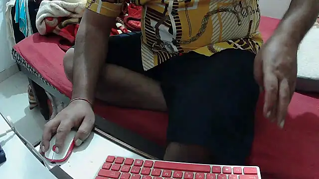 Snapshot of FUN4TIPS chatting on 02-01-25, 03:41 FUN4TIPS online show from 02-01-25, 03:41