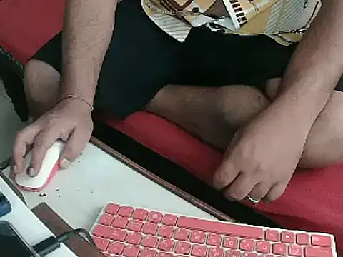 Snapshot of FUN4TIPS chatting on 02-02-25, 01:08 FUN4TIPS online show from 02-02-25, 01:08