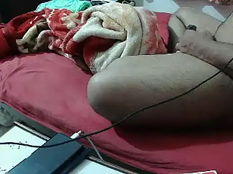 Snapshot of FUN4TIPS chatting on 02-14-25, 04:26 FUN4TIPS online show from 02-14-25, 04:26