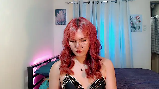 Snapshot of beatrice_21 chatting on 05-19-26, 01:39 beatrice 21 online show from 05-19-26, 01:39