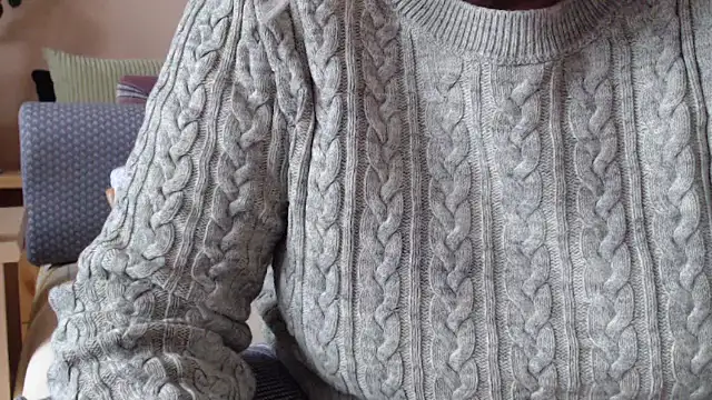 Snapshot of Margaret-milf chatting on 11-25-25, 09:20 Margaret-milf online show from 11-25-25, 09:20