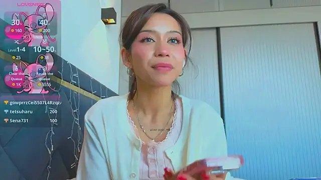 Snapshot of Mia_Tin chatting on 01-10-25, 09:44 Mia Tin online show from 01-10-25, 09:44