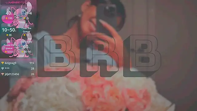 Snapshot of Mia_Tin chatting on 02-22-25, 06:06 Mia Tin online show from 02-22-25, 06:06
