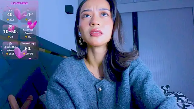 Snapshot of Mia_Tin chatting on 09-19-25, 02:51 Mia Tin online show from 09-19-25, 02:51
