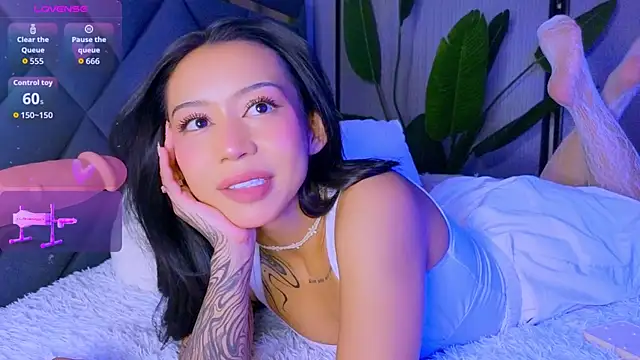 Mia Tin online show from 03-22-26, 07:17