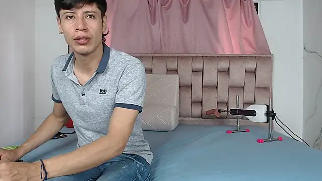 Sexytaty2022 online show from 04-21-26, 12:44