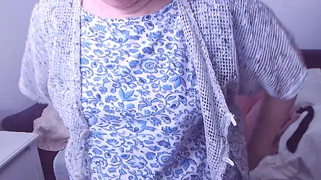 ChristaRose online show from 02-16-25, 10:21