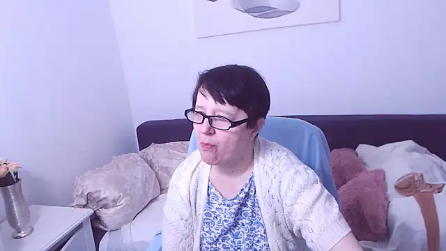 ChristaRose online show from 02-01-26, 03:32