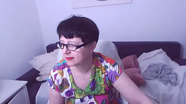 ChristaRose online show from 04-06-26, 04:46