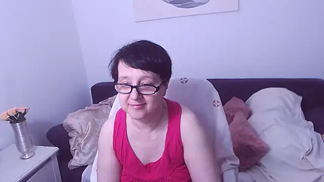 ChristaRose online show from 06-05-26, 07:19