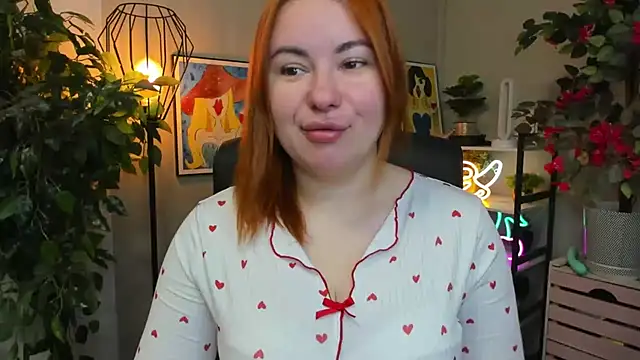 LAYLAxSTAR online show from 11-12-25, 07:20