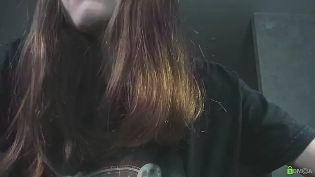 Snapshot of Courtney_Luv chatting on 12-18-25, 12:22 Courtney Luv online show from 12-18-25, 12:22