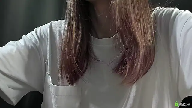 Snapshot of Courtney_Luv chatting on 01-11-26, 12:54 Courtney Luv online show from 01-11-26, 12:54