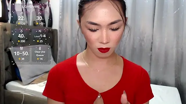 Local Hoelyx online show from 01-18-25, 05:04