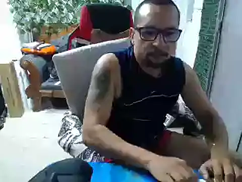 Snapshot of alexam_gal@xh chatting on 01-09-25, 03:12 alexam galxh online show from 01-09-25, 03:12