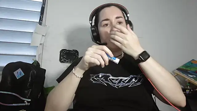 poppergirl69 online show from 12-14-24, 09:02