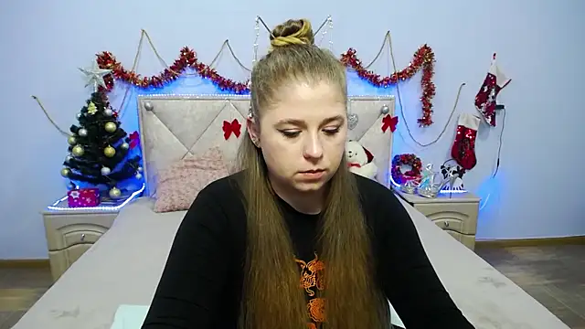 JessikaDaniel online show from 12-17-24, 10:12