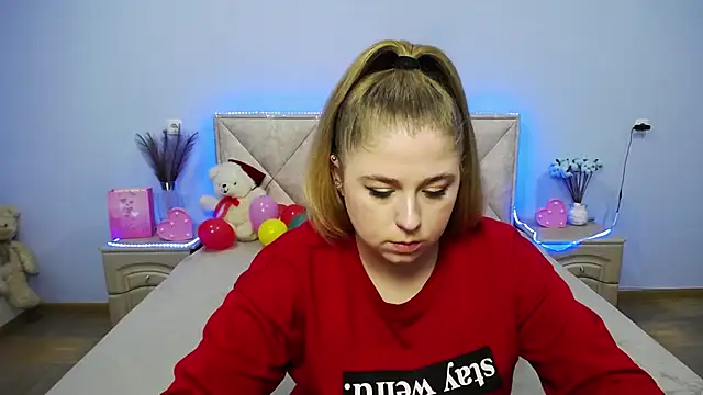 JessikaDaniel online show from 01-14-25, 07:17