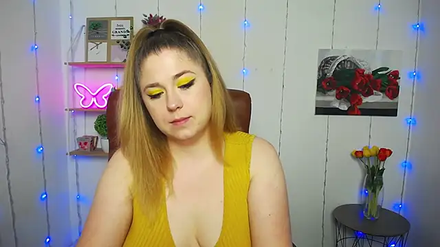 JessikaDaniel online show from 03-18-25, 07:19